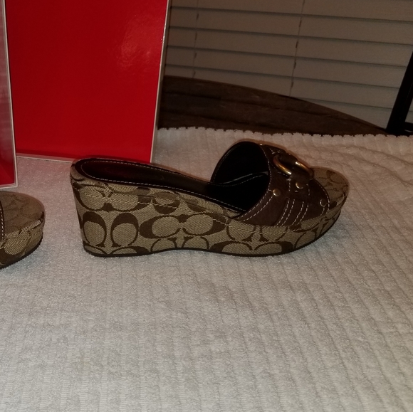 Coach wedges - Picture 10 of 16